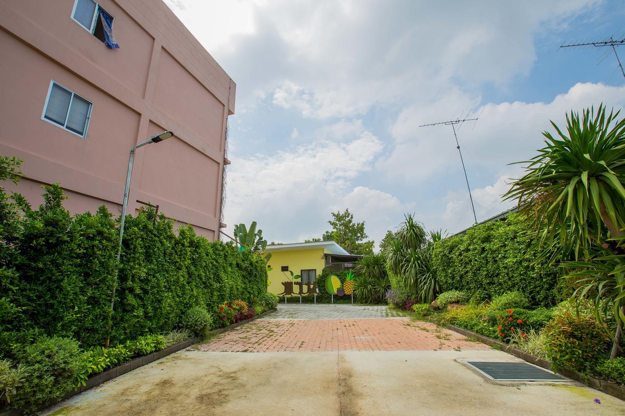 Fruit House Pattaya Motel Bang Lamung Exterior photo
